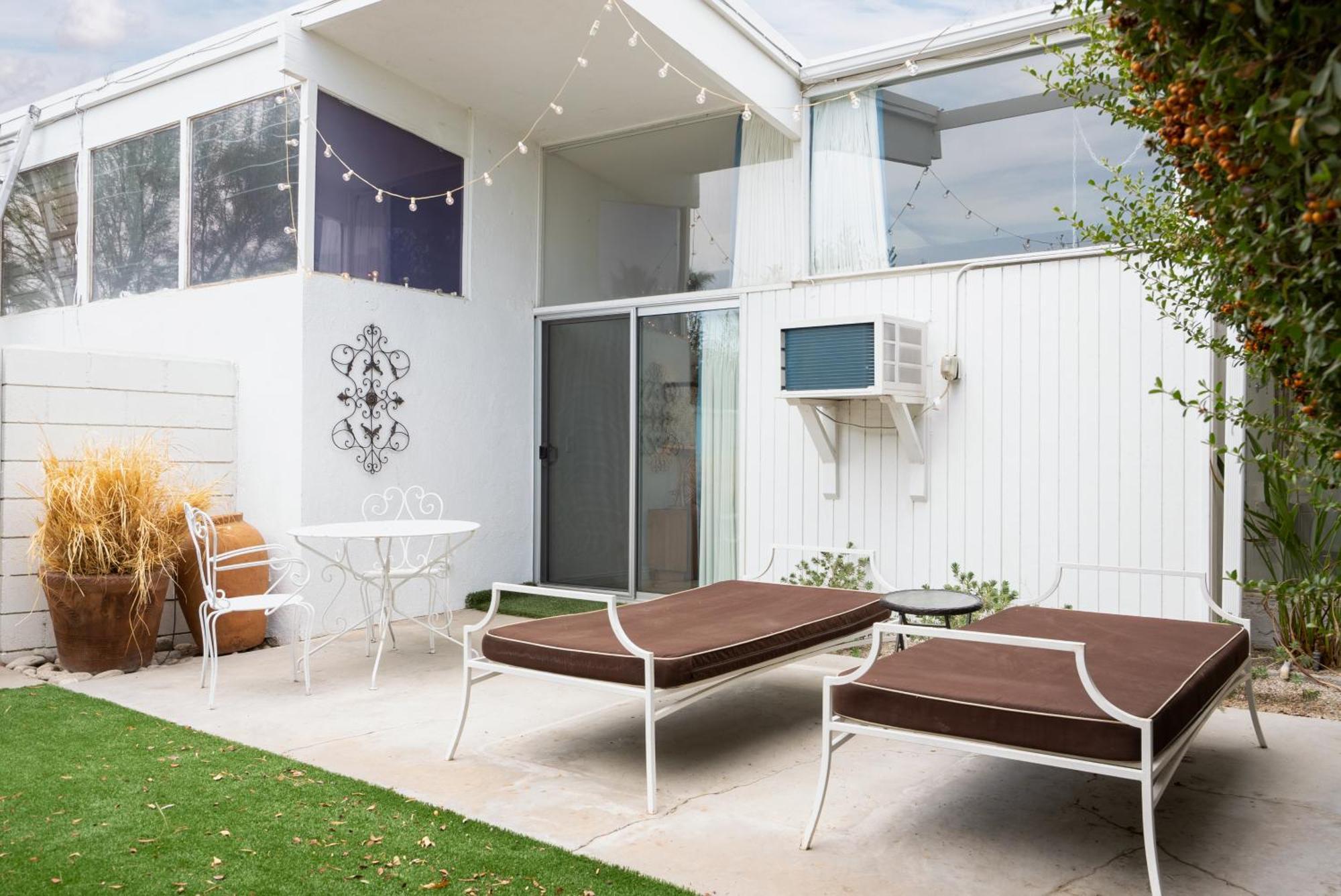 Monkey Tree Hotel By Avantstay Stylish Hotel In Palm Springs W Pool Eksteriør billede