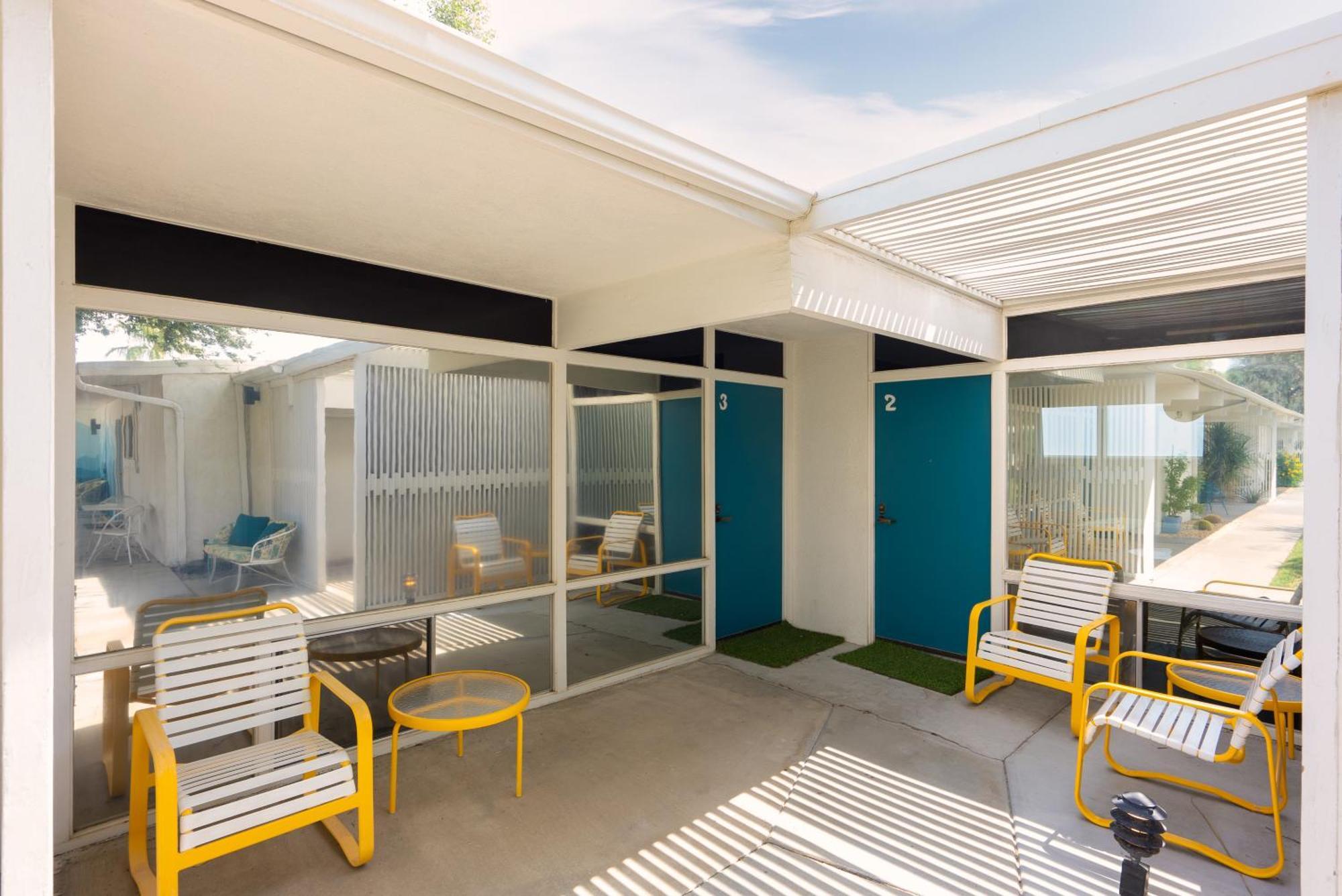 Monkey Tree Hotel By Avantstay Stylish Hotel In Palm Springs W Pool Eksteriør billede