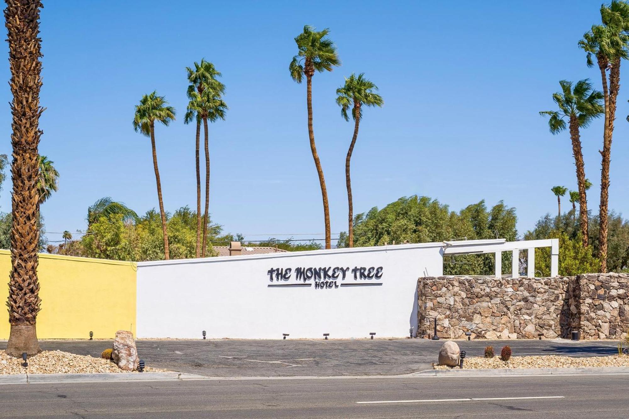 Monkey Tree Hotel By Avantstay Stylish Hotel In Palm Springs W Pool Eksteriør billede