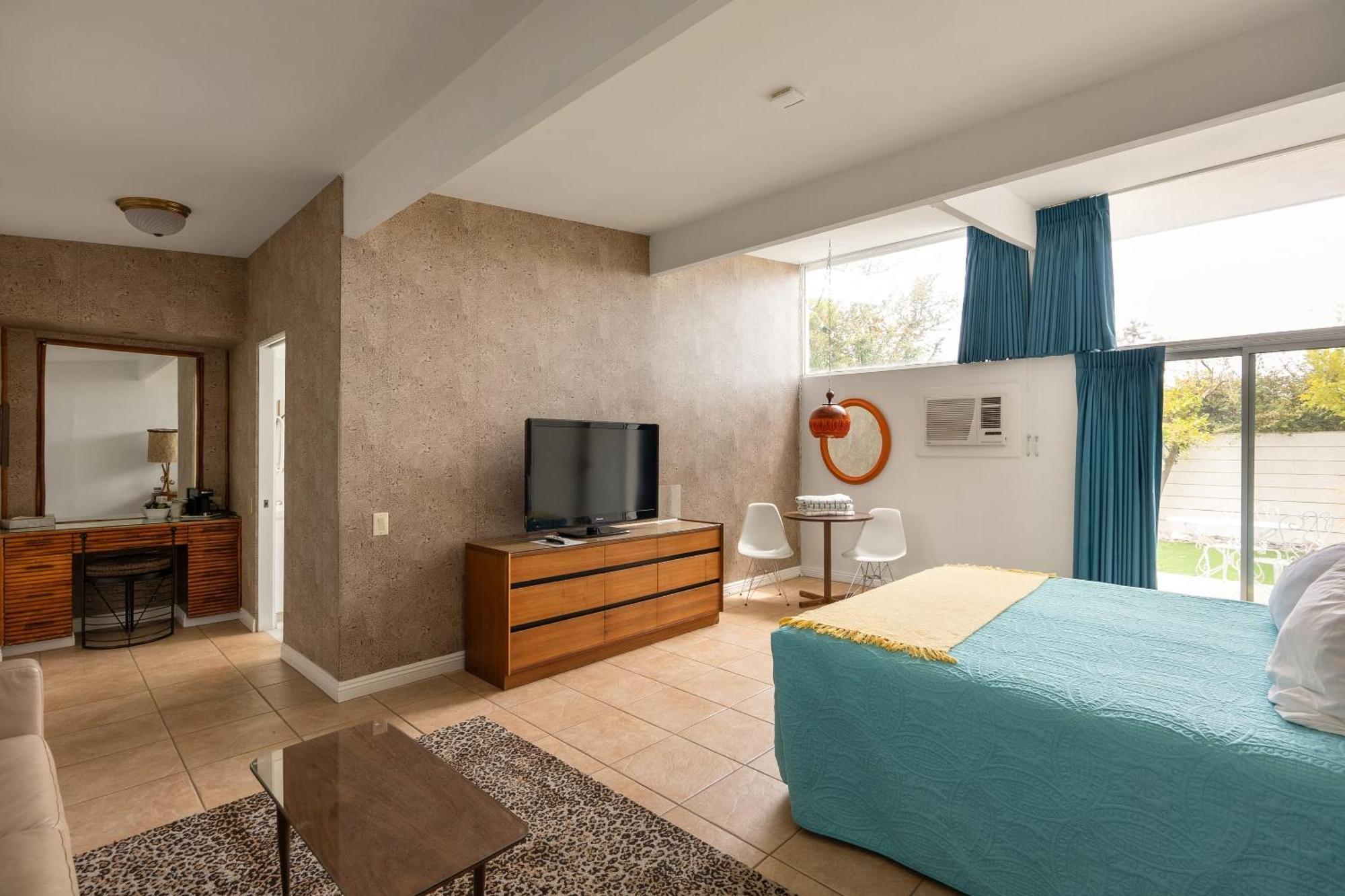 Monkey Tree Hotel By Avantstay Stylish Hotel In Palm Springs W Pool Eksteriør billede