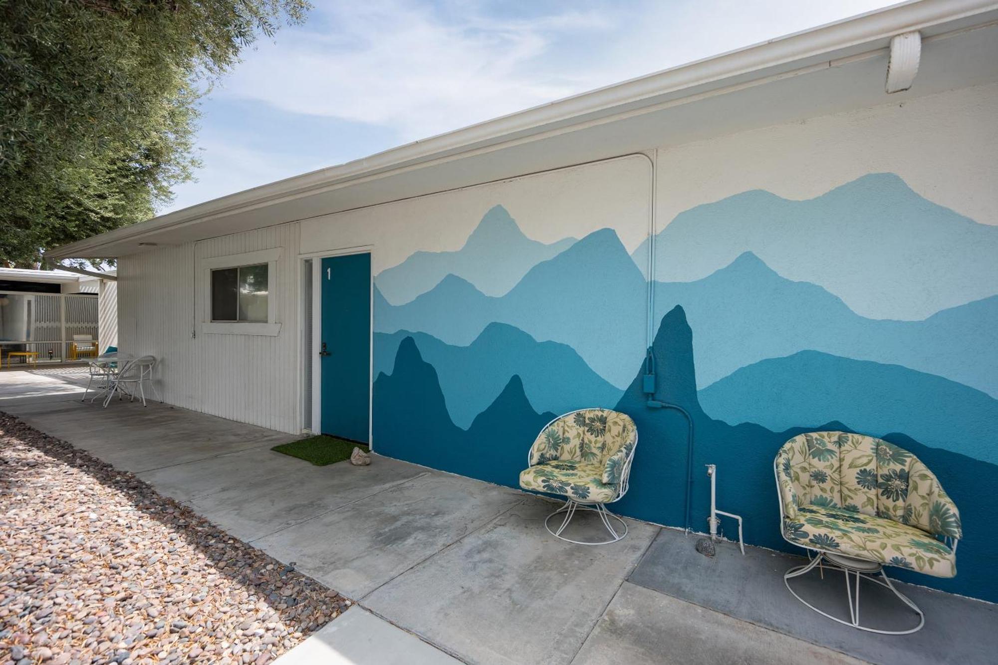 Monkey Tree Hotel By Avantstay Stylish Hotel In Palm Springs W Pool Eksteriør billede