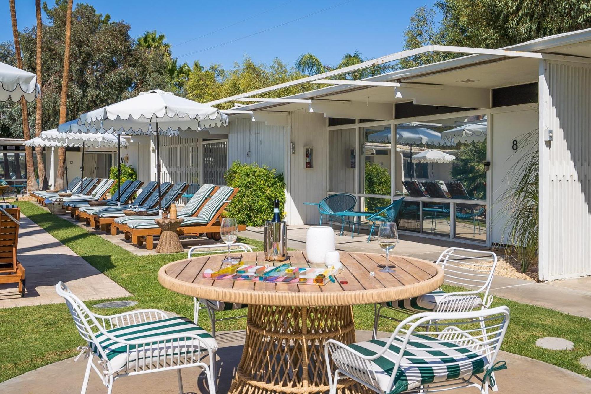 Monkey Tree Hotel By Avantstay Stylish Hotel In Palm Springs W Pool Eksteriør billede
