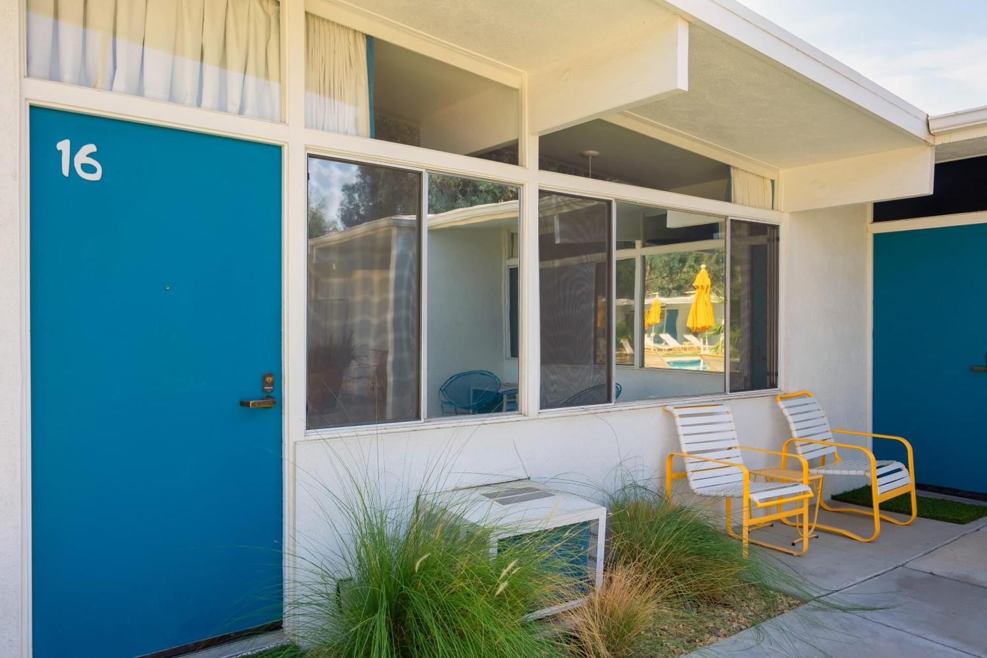 Monkey Tree Hotel By Avantstay Stylish Hotel In Palm Springs W Pool Eksteriør billede