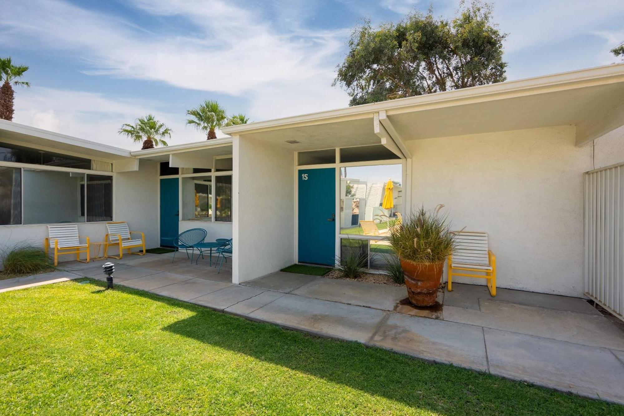 Monkey Tree Hotel By Avantstay Stylish Hotel In Palm Springs W Pool Eksteriør billede
