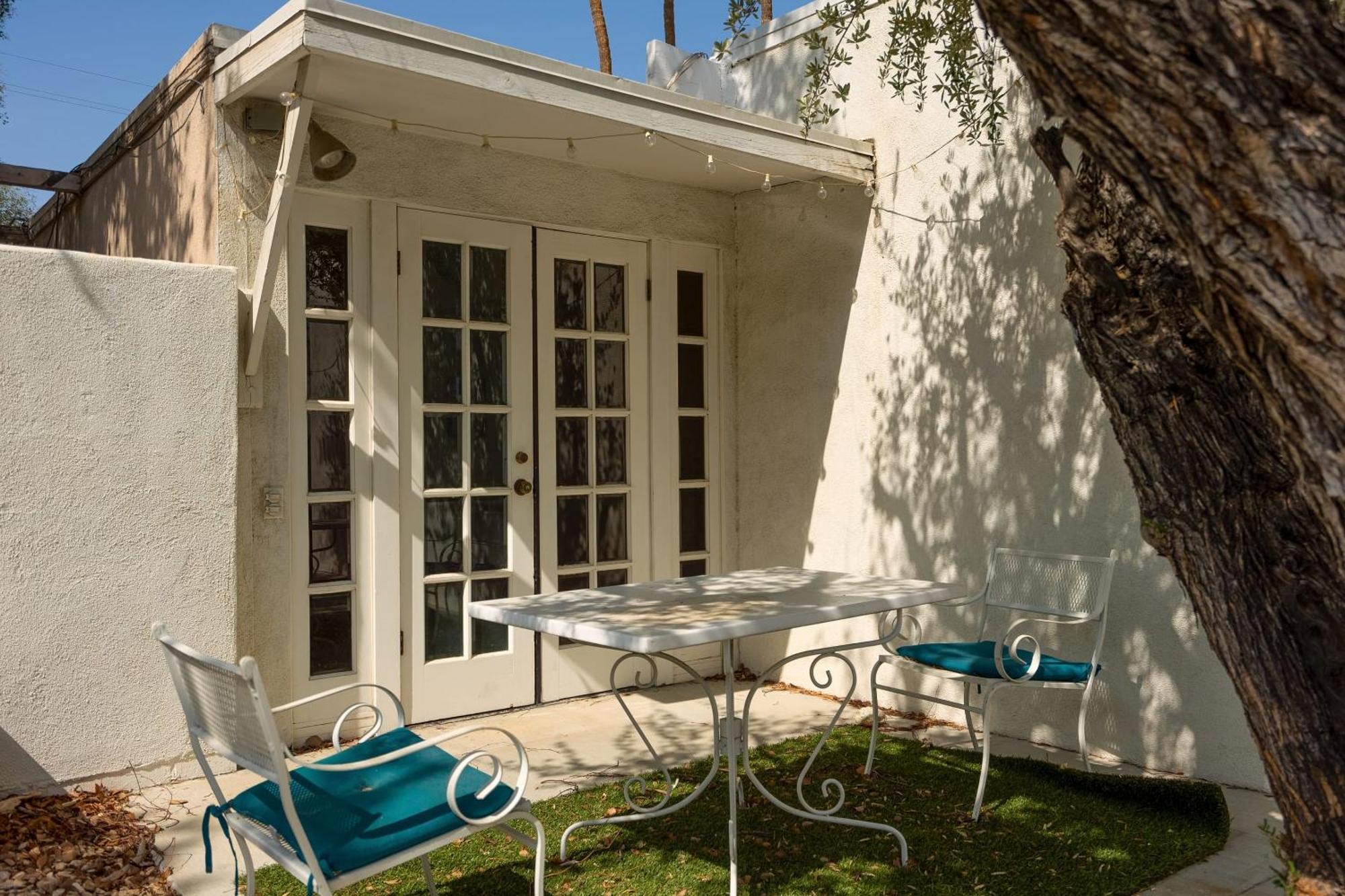 Monkey Tree Hotel By Avantstay Stylish Hotel In Palm Springs W Pool Eksteriør billede